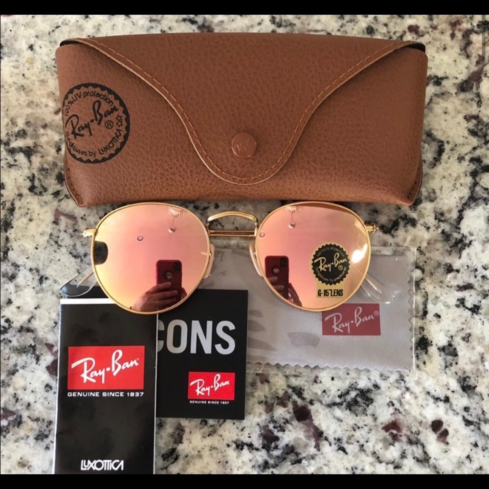 pink round ray bans